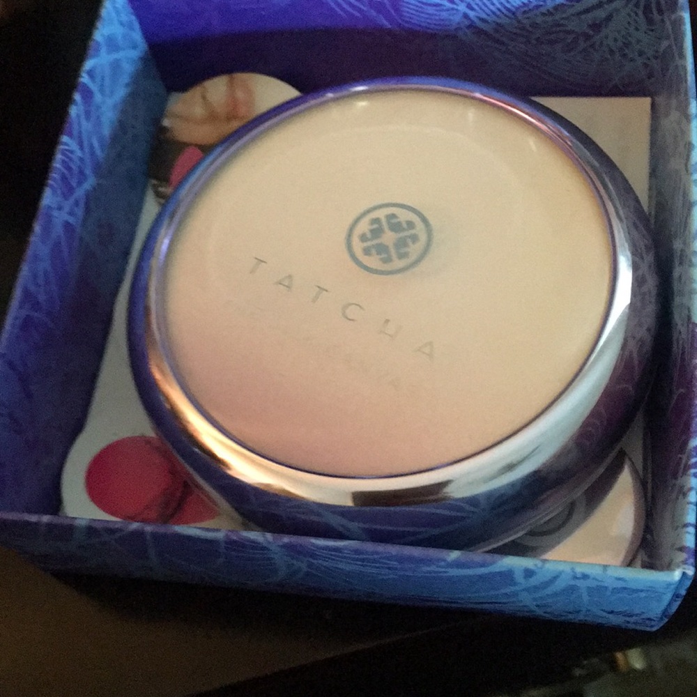 Tatcha Silk Canvas primer gently used